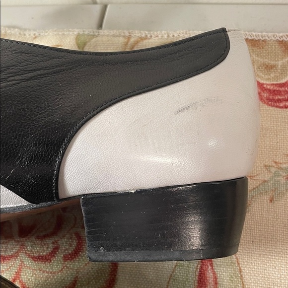 Yves Saint Laurent Two-Tone Lace-Up Oxford Suede Lace Up Flats Vintage - Picture 9 of 14